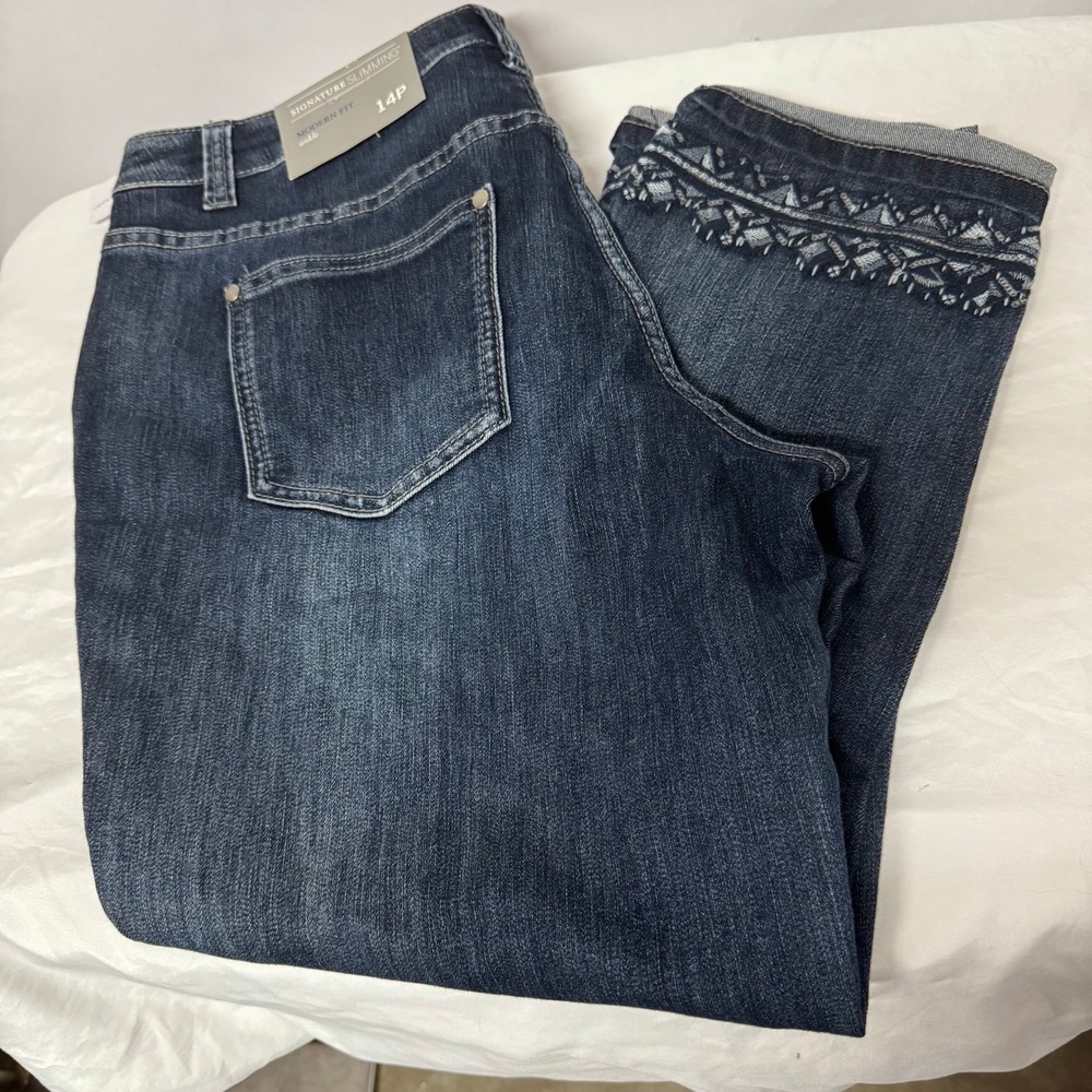 Signature Slimming Ankle Jeans Womens 14P Dark Wash Embroidered‎ Modern Fit